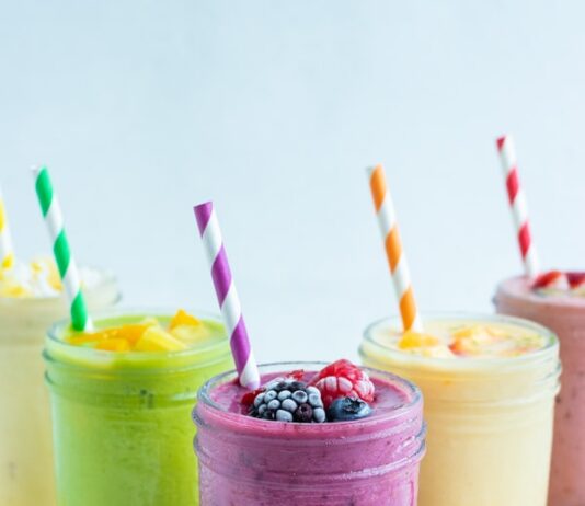 A Healthy Smoothie at Home